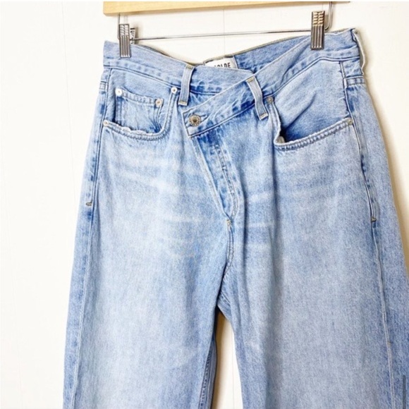 Agolde Crisscross Upsized High Rise Jeans in Suburbia 29 - Picture 11 of 11